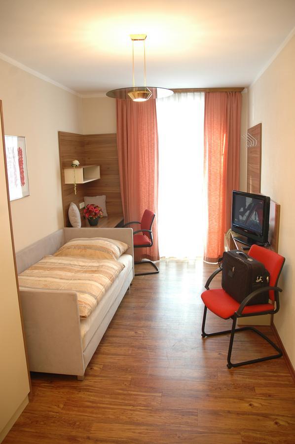 Hotel Garni Daniela Urich Schwanenstadt Luaran gambar
