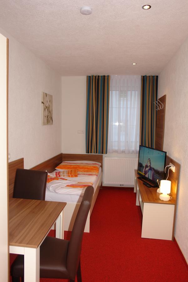 Hotel Garni Daniela Urich Schwanenstadt Luaran gambar