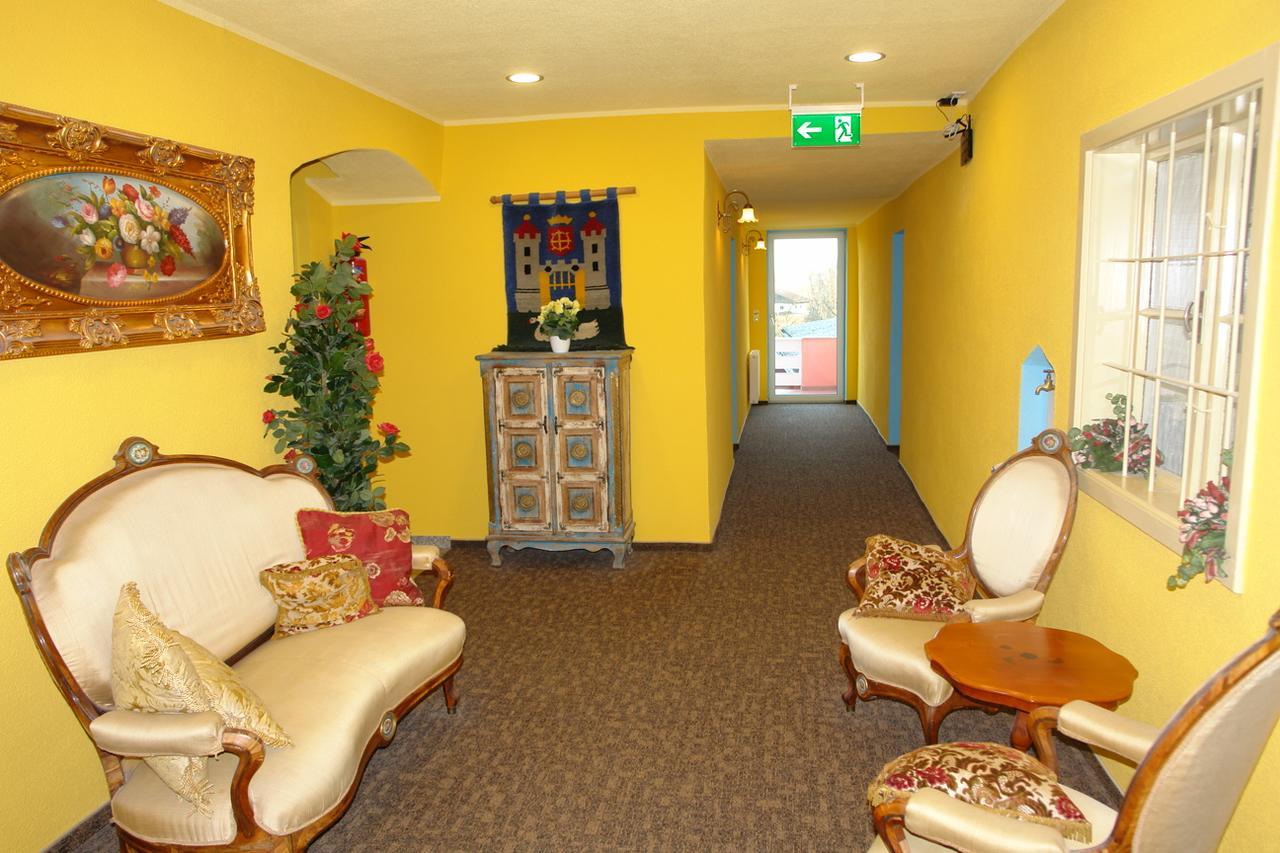 Hotel Garni Daniela Urich Schwanenstadt Luaran gambar